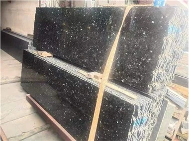 পান্না পার্ল গ্রানাইট